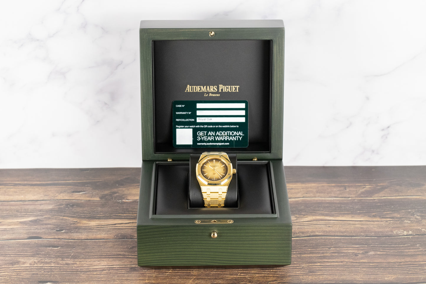 Audemars Piguet 16202BA Royal Oak "Jumbo Extra-Thin"