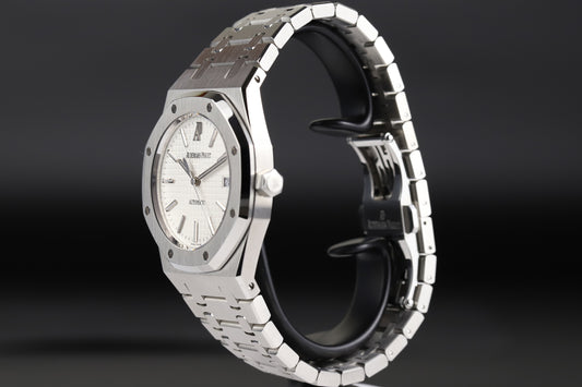 Audemars Piguet<br>15300ST Royal Oak White Dial