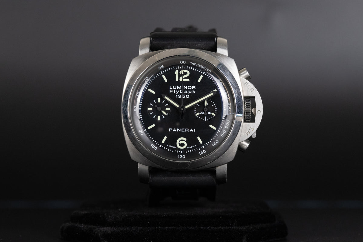 Panerai<br>PAM00212 Luminor 44 1950 3 Days Chrono Flyback