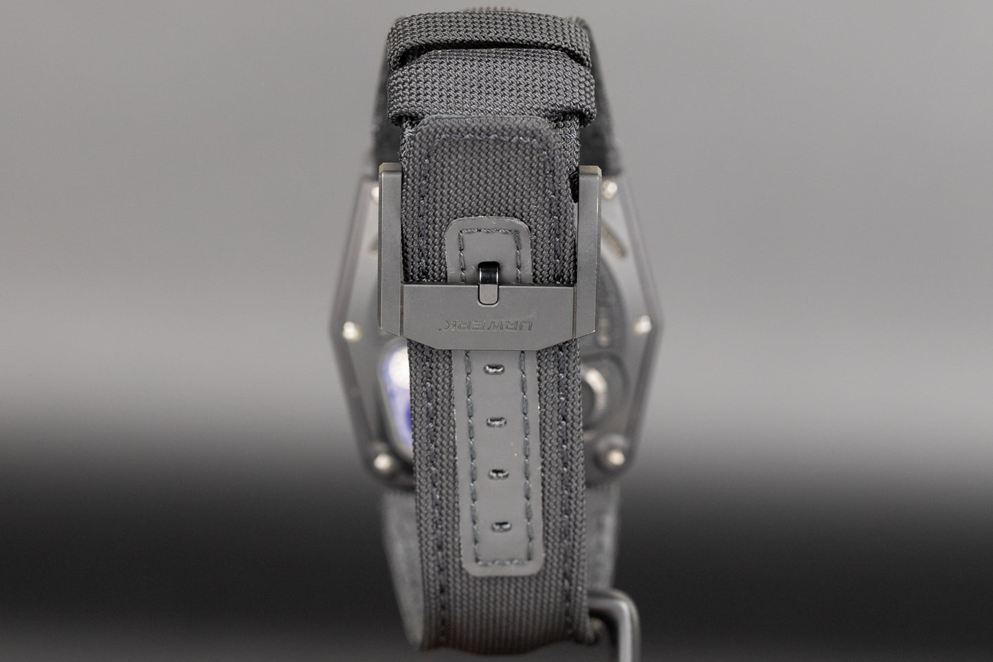 Urwerk UR210 Black Platinum