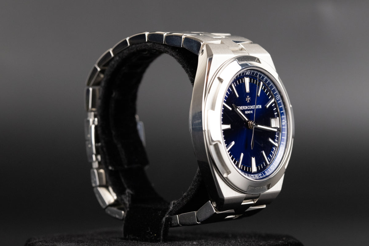 Vacheron Constantin<br>4500V/110A-B128 Overseas Automatic Blue Dial
