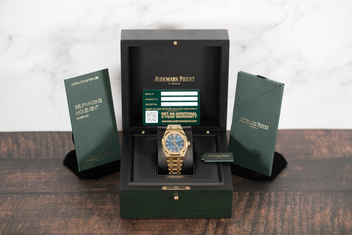 Audemars Piguet<br>15450BA Royal Oak 37mm Yellow Gold Blue Dial