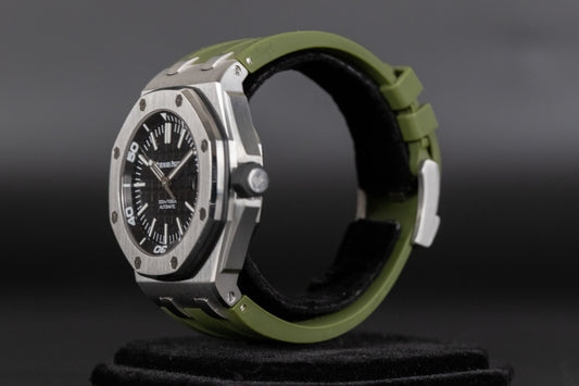 Audemars Piguet 15710ST Royal Oak Offshore Diver Black Dial