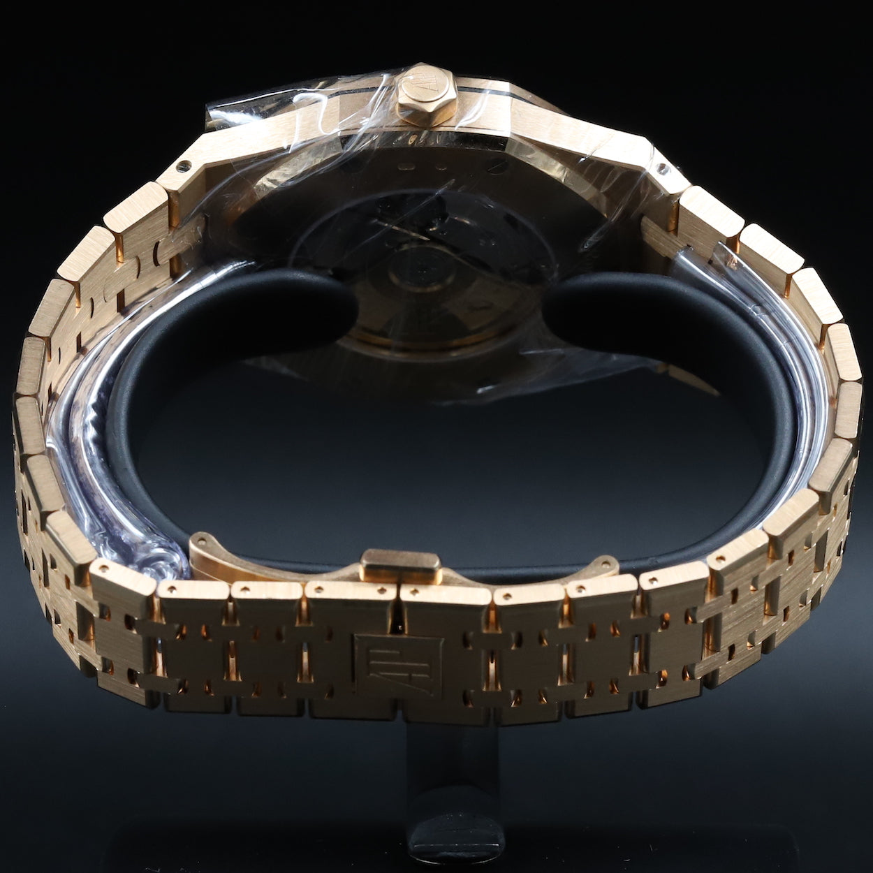 Audemars Piguet<br>15400OR Royal Oak Blue Dial