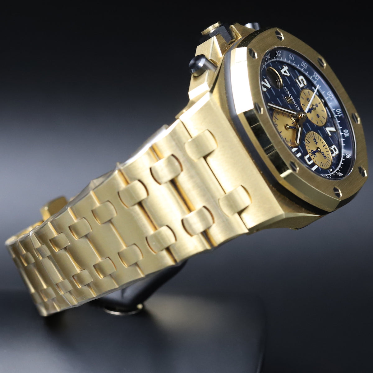 Audemars Piguet<br>26470BA Royal Oak Offshore 'Brick' Blue Dial
