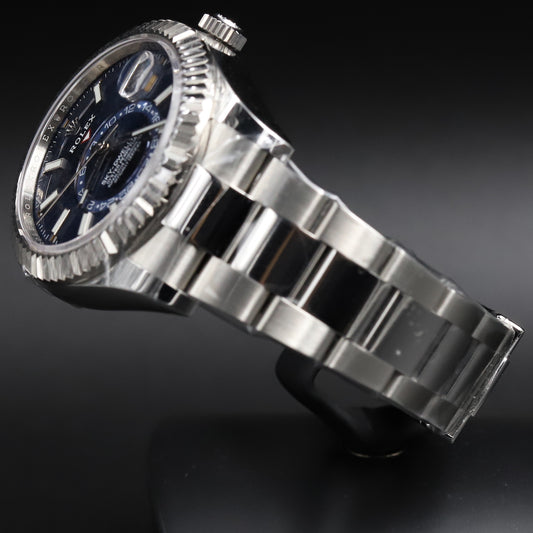 Rolex<br>326934 Sky-Dweller Blue Dial