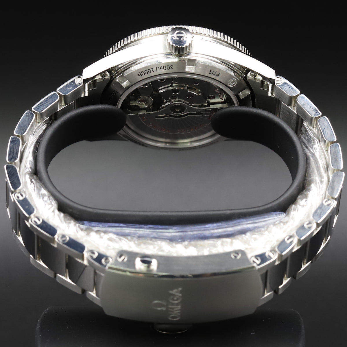 Omega<br>233.30.41.21.01.001 Seamaster 300 Omega Master Co-Axial 41mm Black Dial