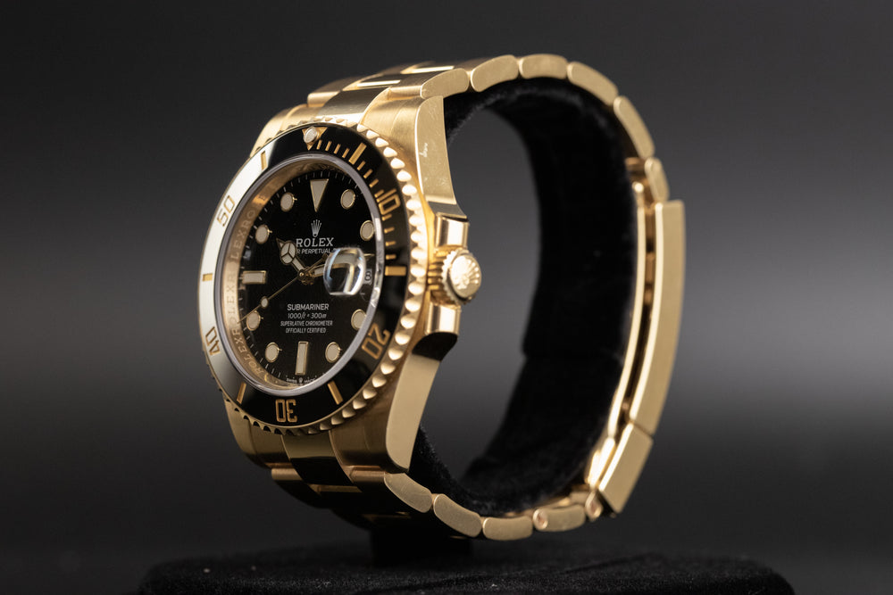 Rolex<br>126618LN Submariner 18k Black Dial