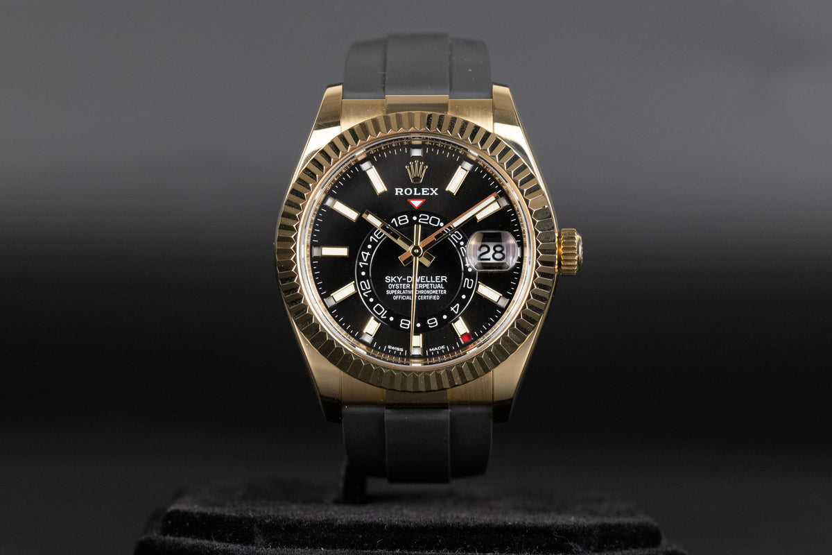 Rolex<br>326238 Sky-Dweller Oysterflex Black Dial