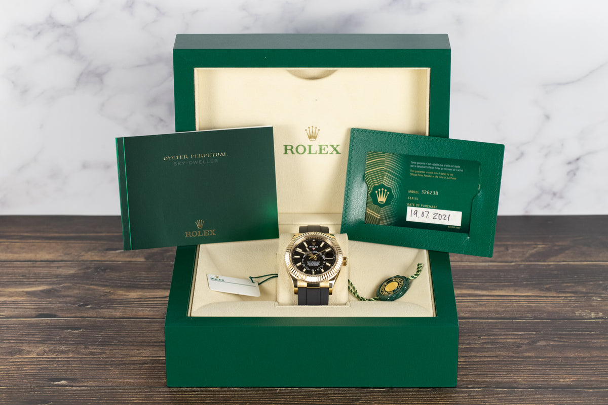Rolex<br>326238 Sky-Dweller Oysterflex Black Dial