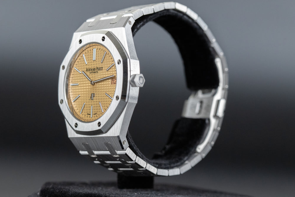 Audemars Piguet<br>15202BC Royal Oak Jumbo Salmon Dial