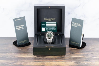 Audemars Piguet 15202PT Royal Oak Jumbo Green Dial