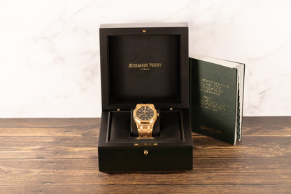 Audemars Piguet 15400OR Royal Oak Black Dial