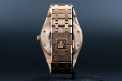 Audemars Piguet 15400OR Royal Oak White Dial