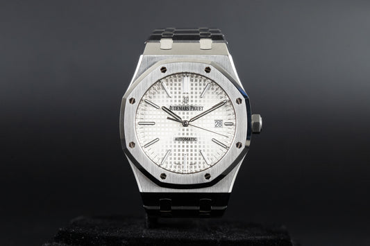 Audemars Piguet 15400ST Royal Oak White Dial