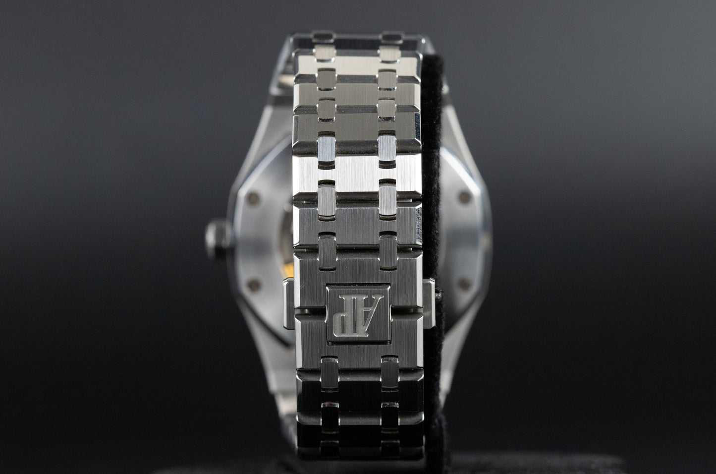 Audemars Piguet 15400ST Royal Oak White Dial