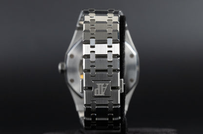 Audemars Piguet 15400ST Royal Oak White Dial