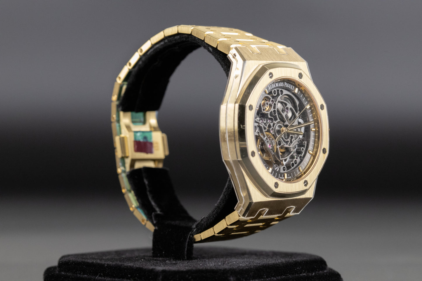 Audemars Piguet 15407BA Royal Oak New Yellow Gold Novelty Openworked