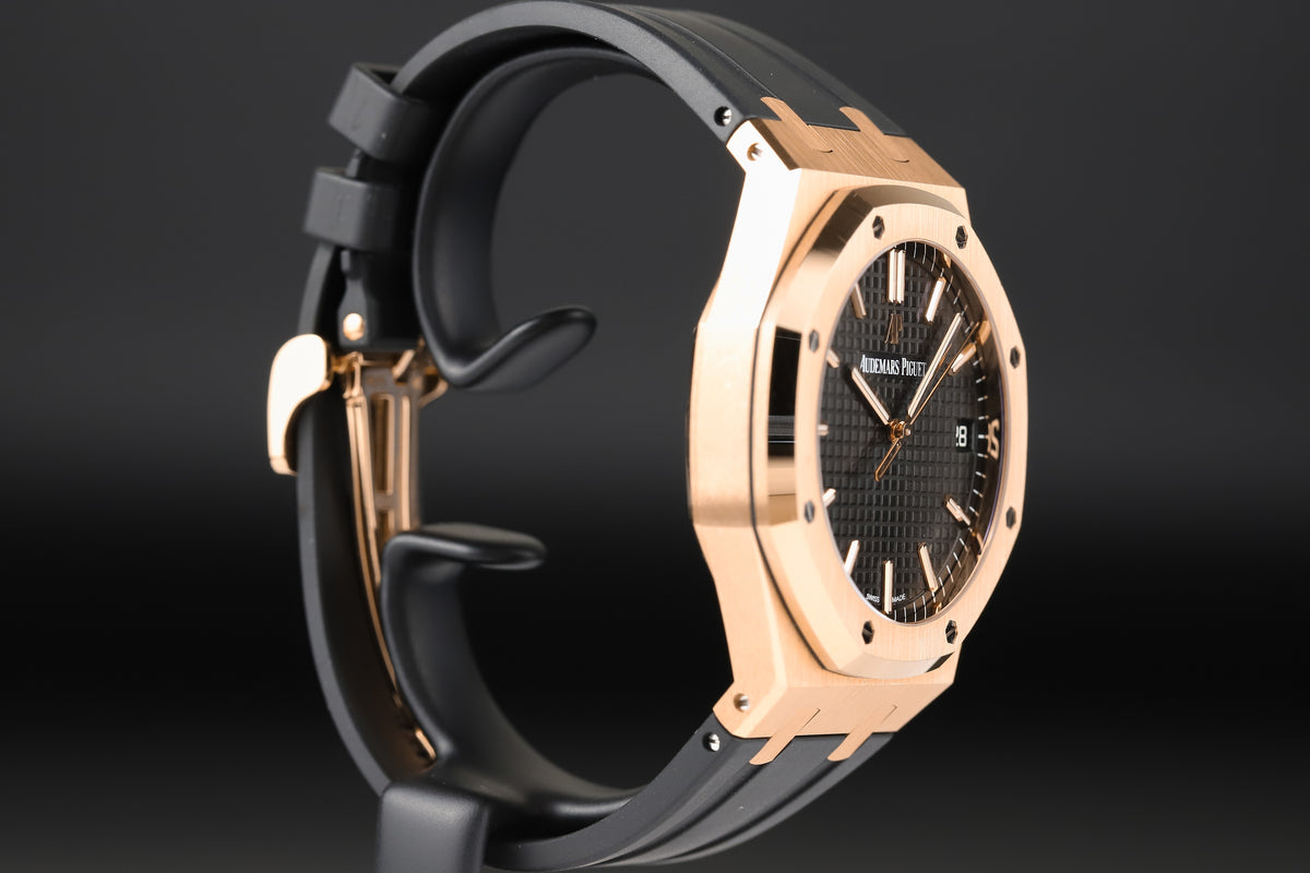 Audemars Piguet<br>15500OR Royal Oak Black Dial