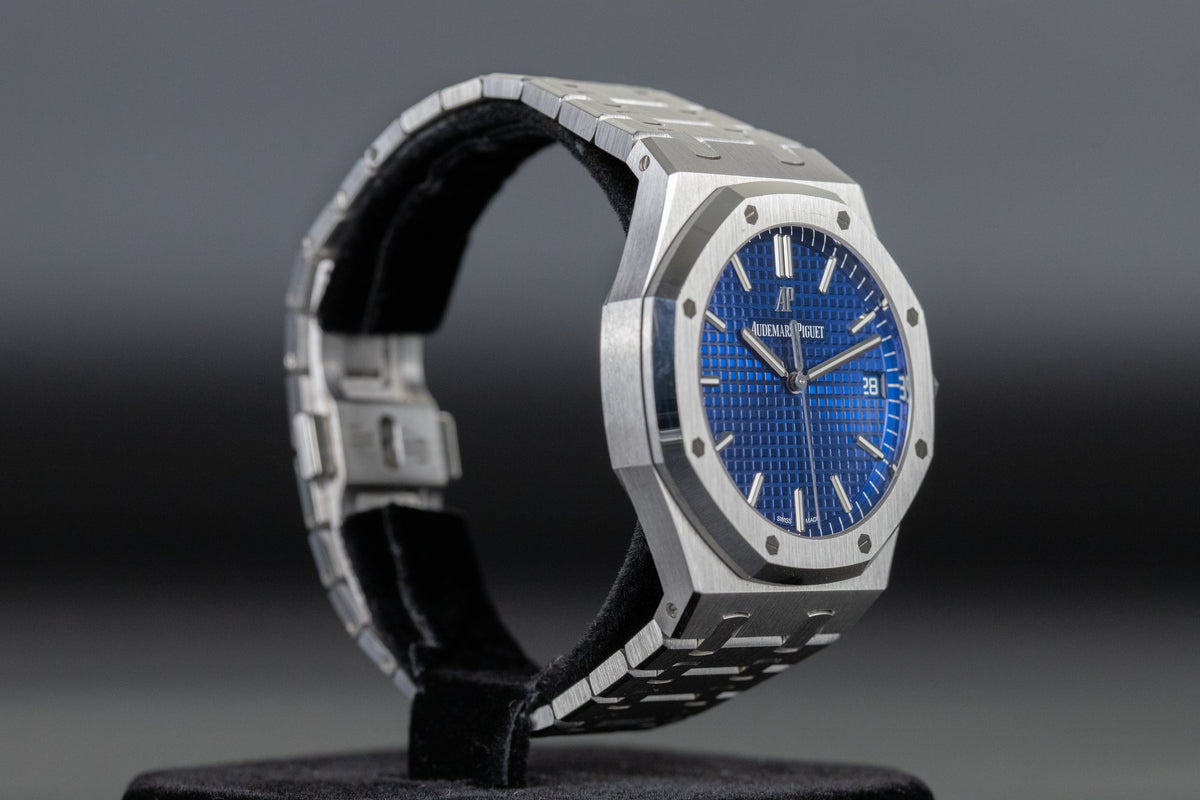 Audemars Piguet<br>15503BC Royal Oak Blue Dial Limited Edition of 300