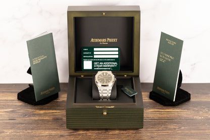 Audemars Piguet 15510ST Royal Oak Green Dial 50th Anniversary