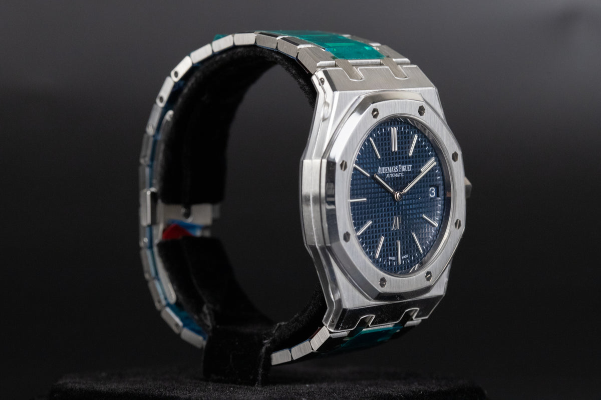 Audemars Piguet<br>16202ST Royal Oak Jumbo Blue Dial