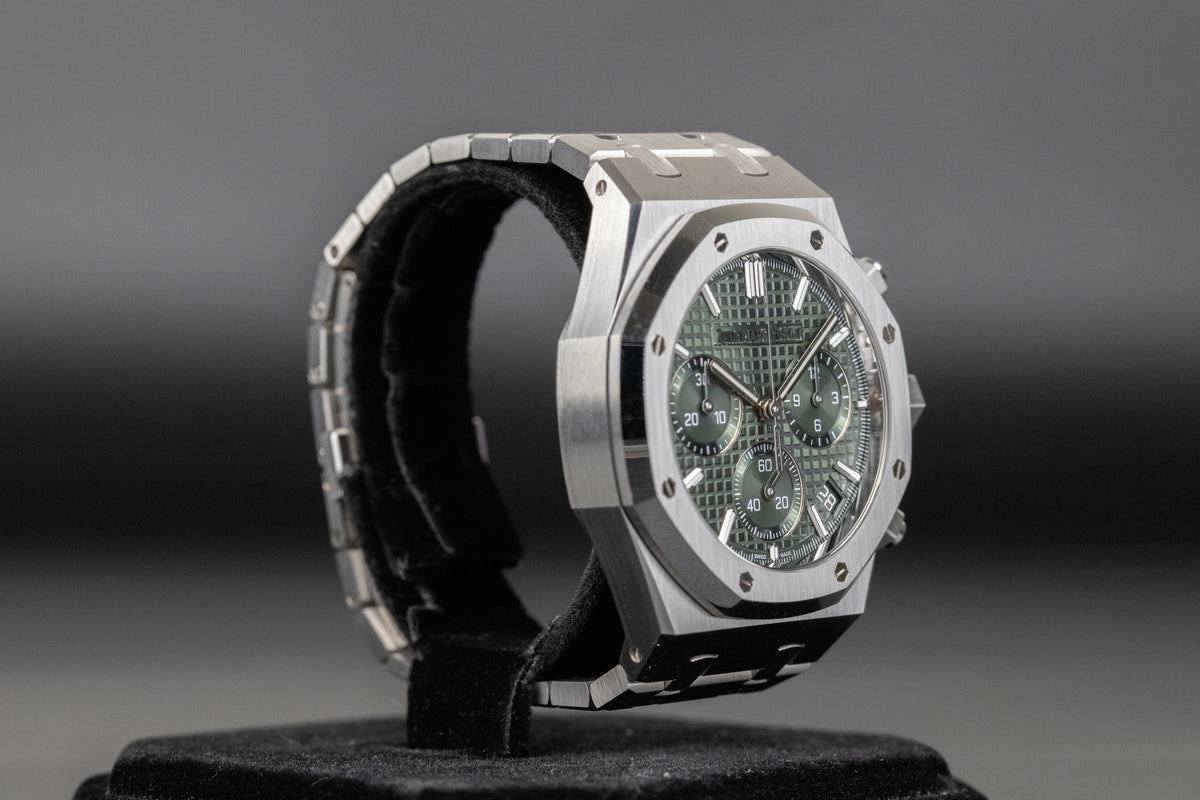 Audemars Piguet 26240ST Royal Oak Chronograph Flyback Green Dial "50th Anniversary"