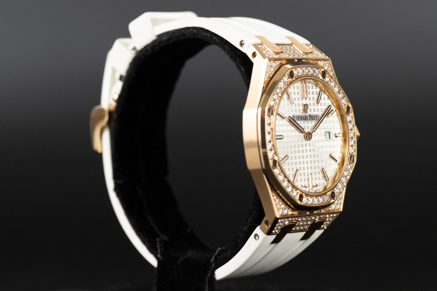 Audemars Piguet 67652OR Lady Royal Oak White Dial