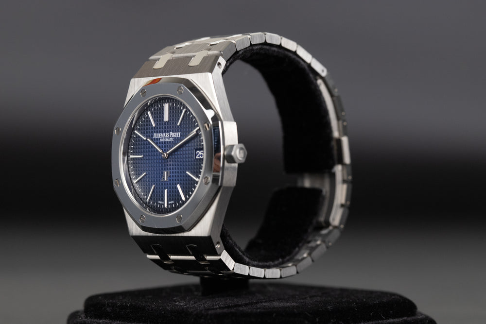 Audemars Piguet<br>15202IP Royal Oak Jumbo Platinum Titanium Smoked Blue Dial Limited to 250