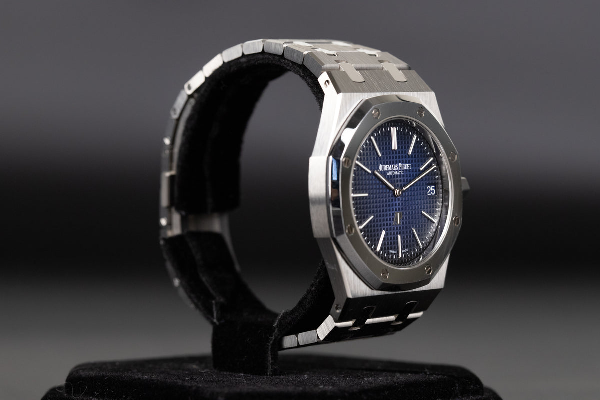 Audemars Piguet<br>15202IP Royal Oak Jumbo Platinum Titanium Smoked Blue Dial Limited to 250