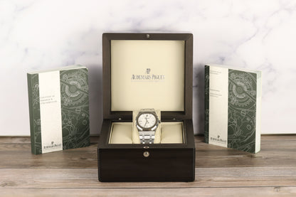 Audemars Piguet<br>15300ST Royal Oak White Dial