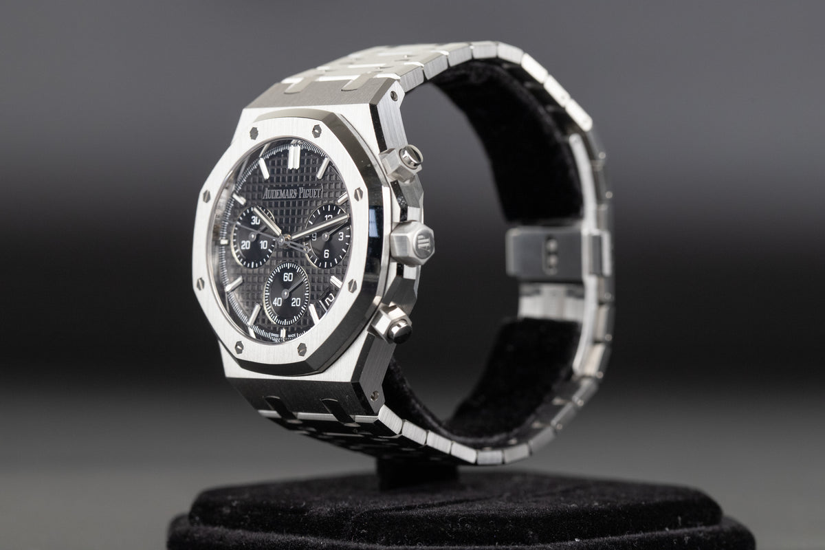 Audemars Piguet<br>26240ST Royal Oak Chronograph Black Dial "50th Anniversary"
