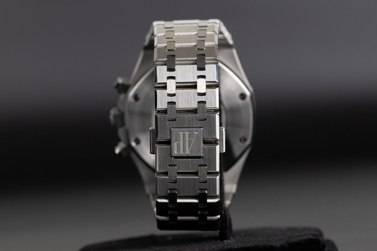 Audemars Piguet<br>26331ST Royal Oak Chronograph Blue Dial