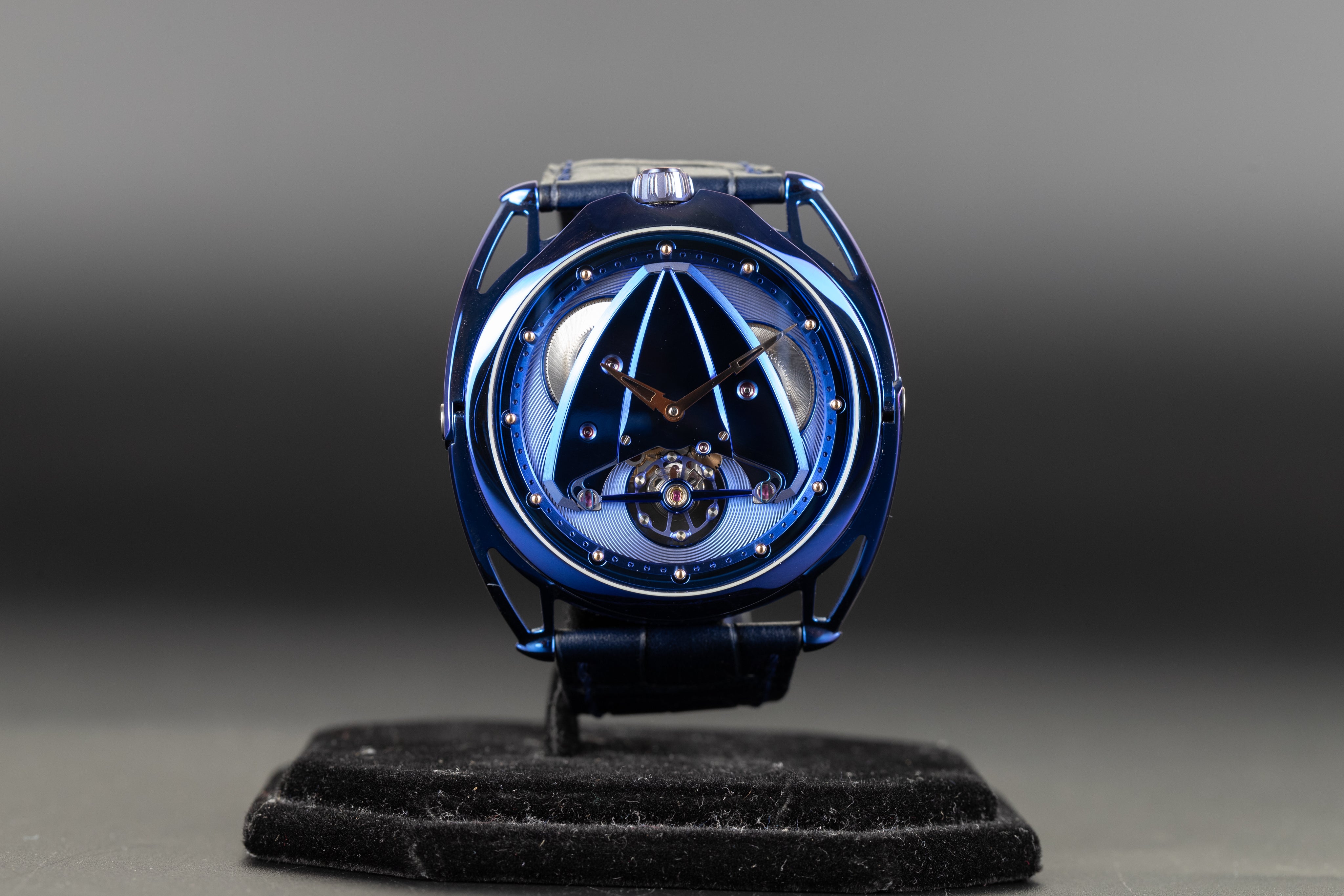 De Bethune – Newport Watch Club