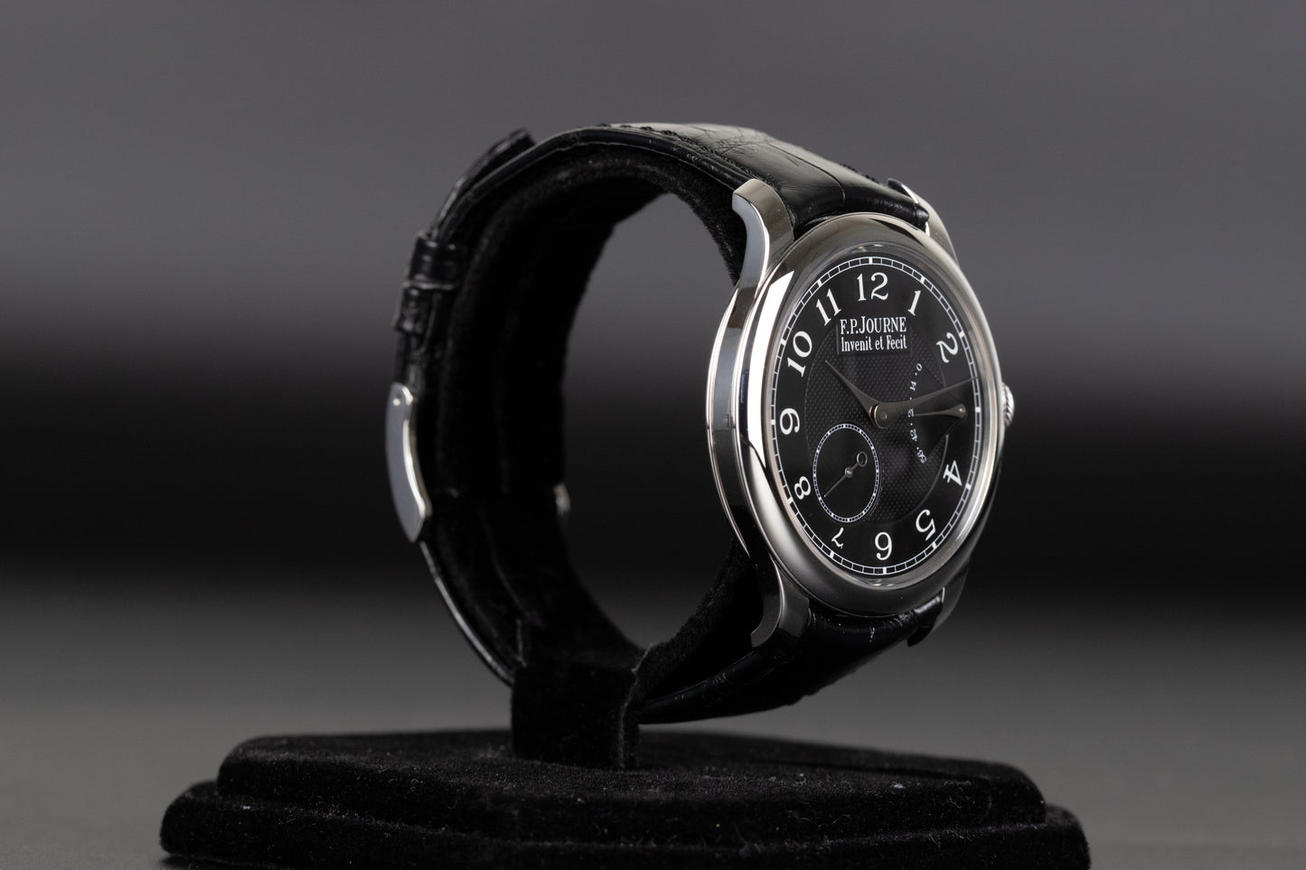 F.P. Journe Chronomètre Souverain 40mm Black Label Unworn