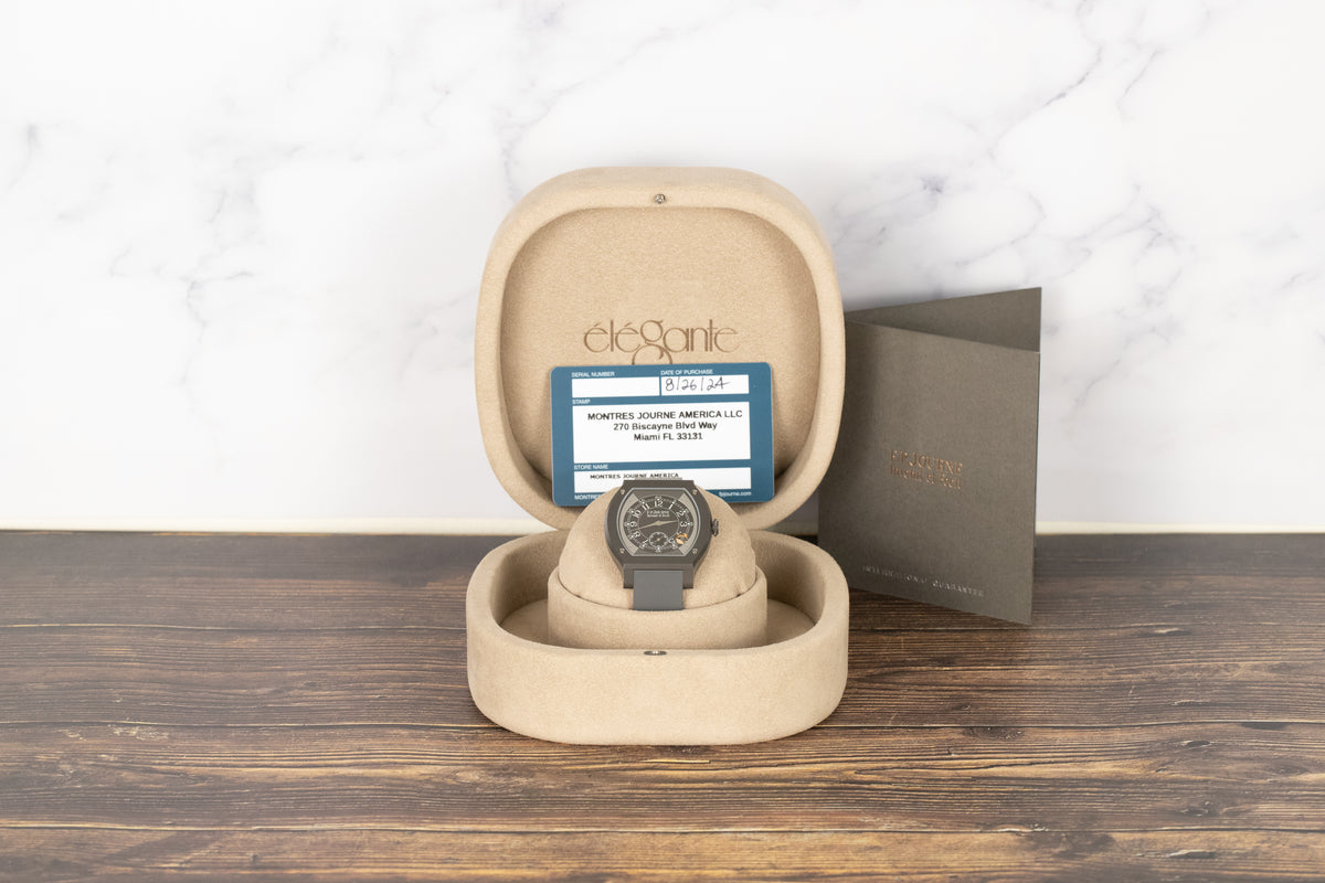 FP Journe<br>Elegante 48mm x 40mm Titalyt
