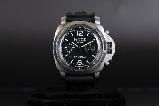 Panerai PAM00212 Luminor 44 1950 3 Days Chrono Flyback