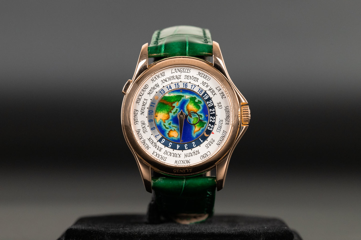 Patek Philippe 5131R World Time