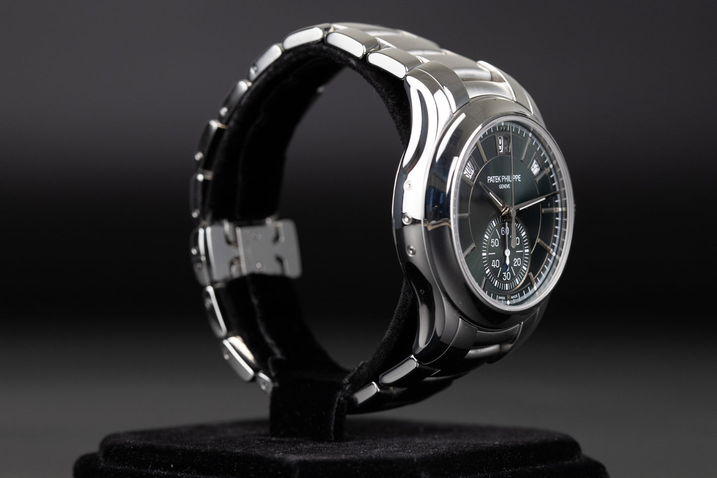 Patek Philippe 5905/1A Complications Flyback Chronograph Annual Calendar Green Dial