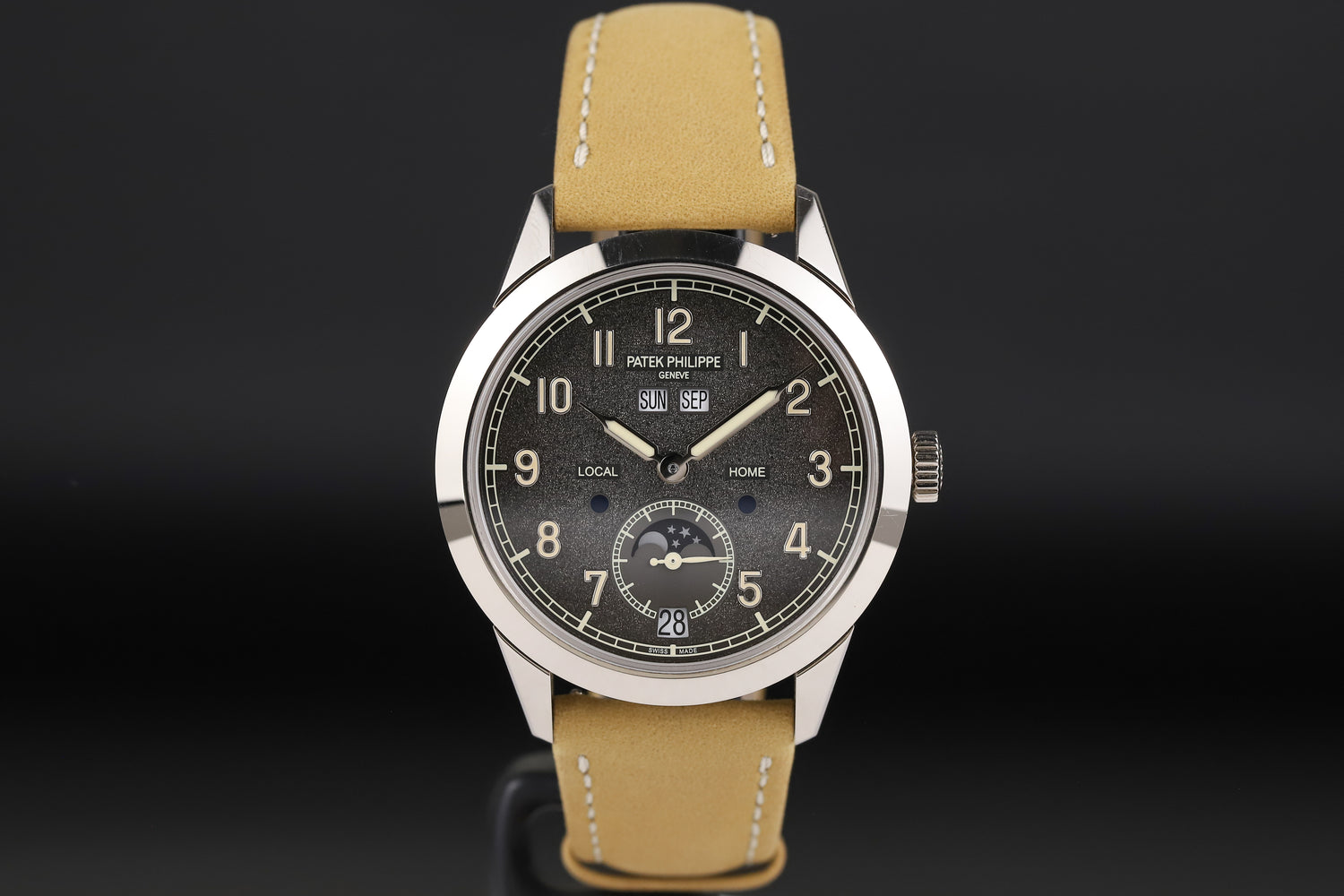 Patek Philippe 5326G Calatrava Annual Calendar Travel Time