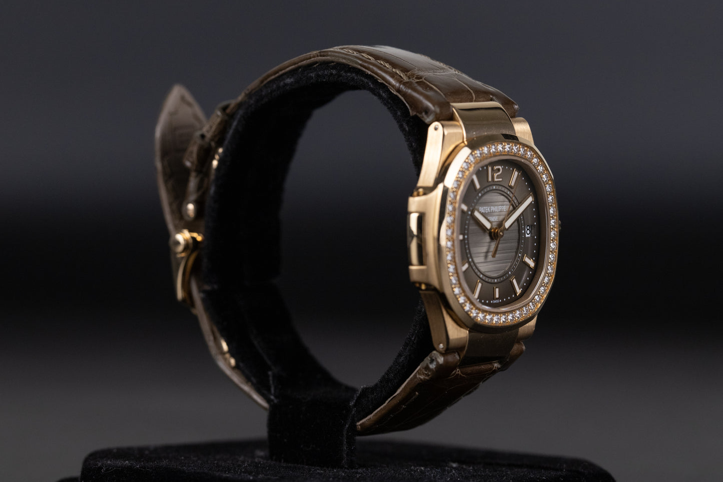 Patek Philippe 7010R Nautilus Rose Gold Diamond Bezel