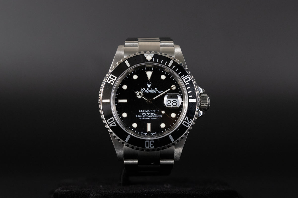 Rolex<br>16610LN Submariner Date Black Dial