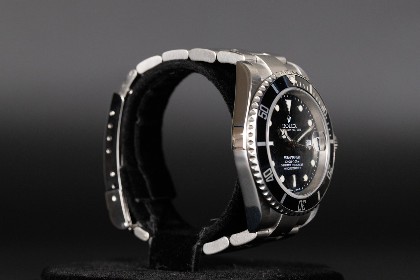 Rolex 16610LN Submariner Date Black Dial