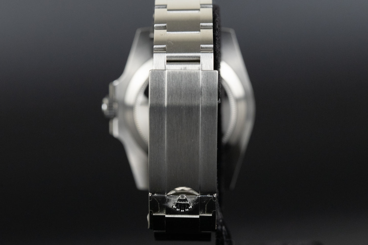 Rolex 116610LV Submariner 'Hulk'