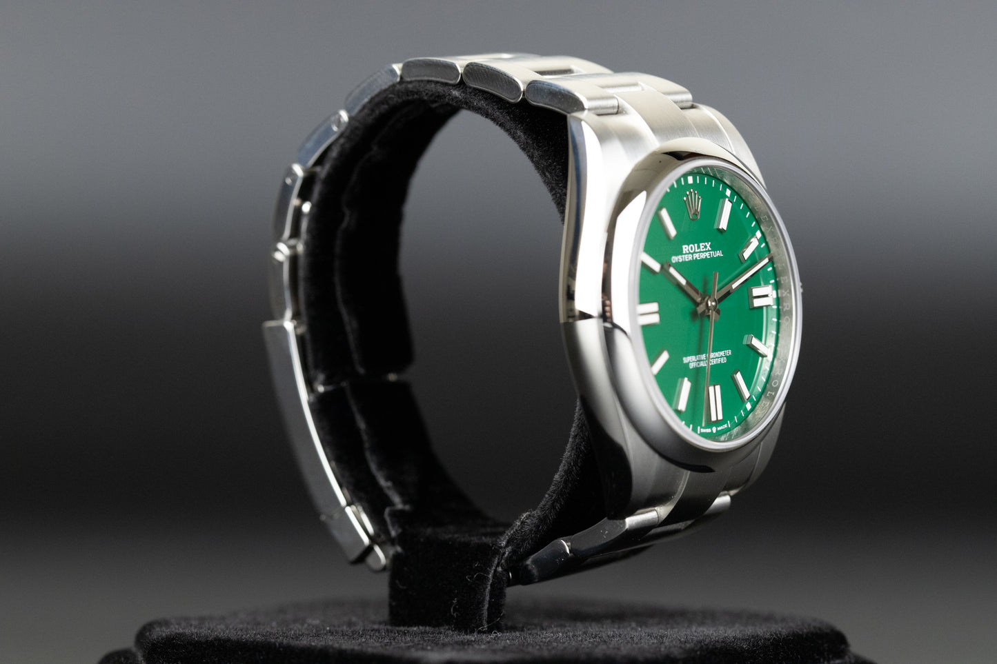 Rolex 124300 Oyster Perpetual 41mm Green Dial