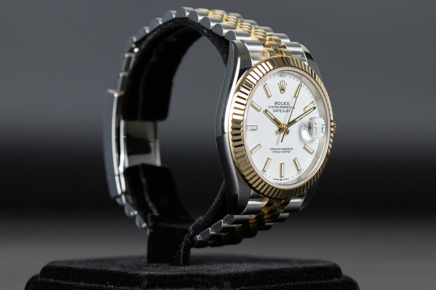 Rolex 126333 Datejust 41 18k/SS White Dial