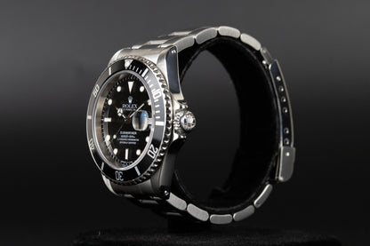 Rolex 16610 Submariner Date Black Dial