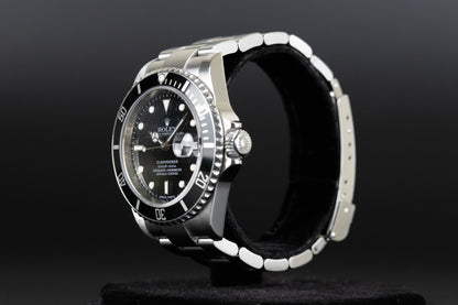 Rolex 16610 Submariner Date with Rehaut No Holes Black Dial