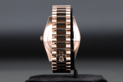 Rolex 228235 DayDate 40 Sundust Baguette Diamond Dial