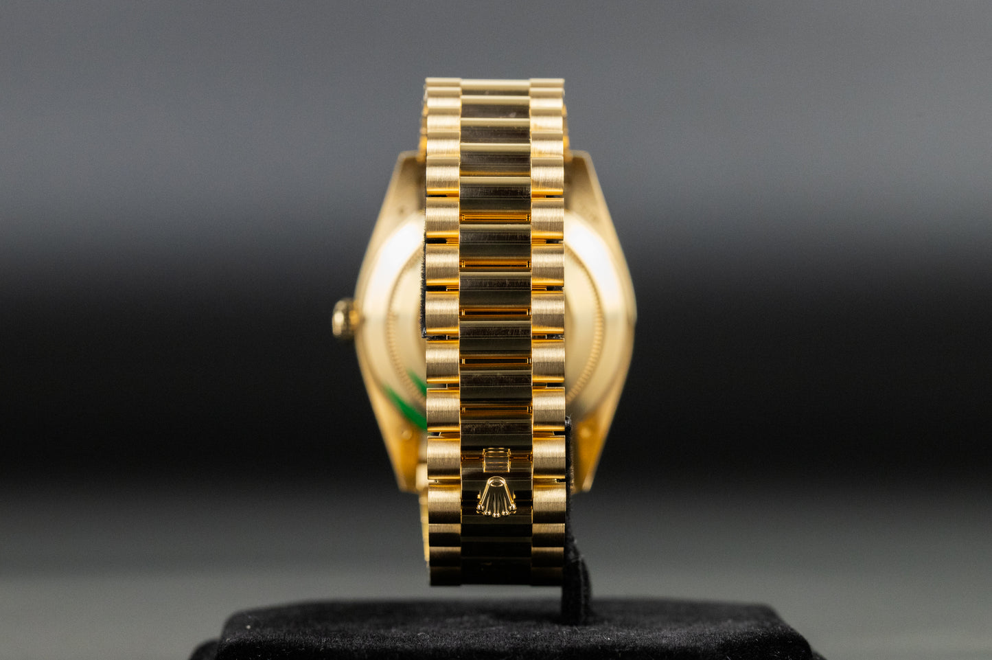 Rolex 228238 DayDate 40 Green Hombre Roman Numeral Dial